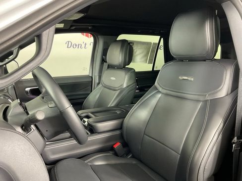 New 2026 Ford Expedition Platinum w/ Stealth Appearance Package AWD/4WD image 14