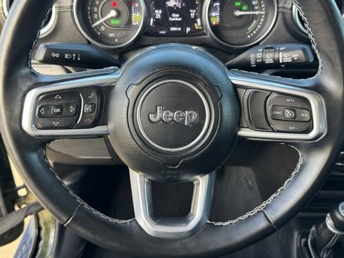 Used 2021 Jeep Wrangler Unlimited Sahara image 17