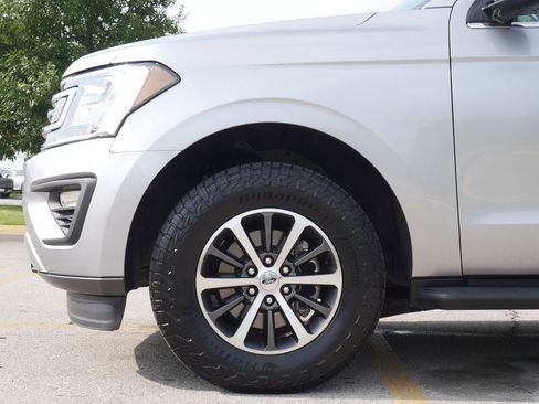 Used 2021 Ford Expedition XLT AWD/4WD image 12