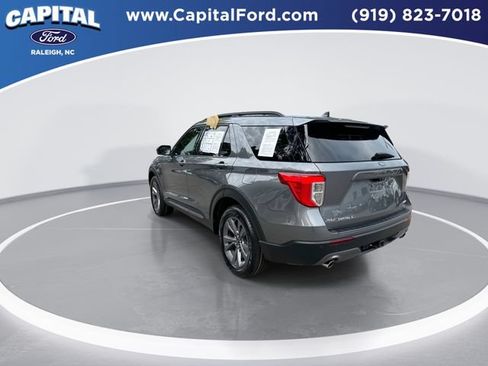 Certified 2022 Ford Explorer XLT w/ Equipment Group 202A AWD/4WD image 6