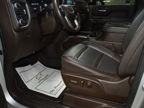 Used 2022 GMC Sierra 3500 Denali w/ Denali Ultimate Package image 41