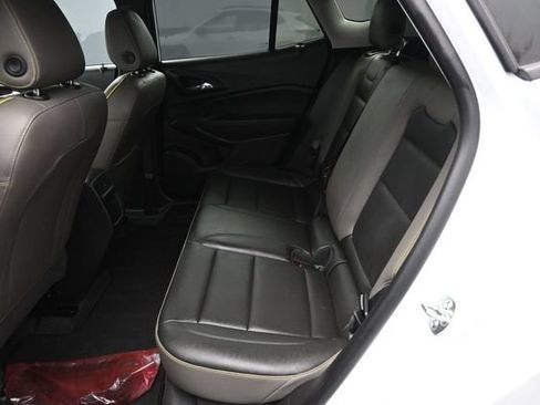 Used 2026 Chevrolet Trax ACTIV w/ Driver Confidence Package FWD image 7