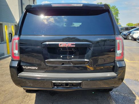 Used 2019 GMC Yukon SLT w/ Open Road Package RWD image 5