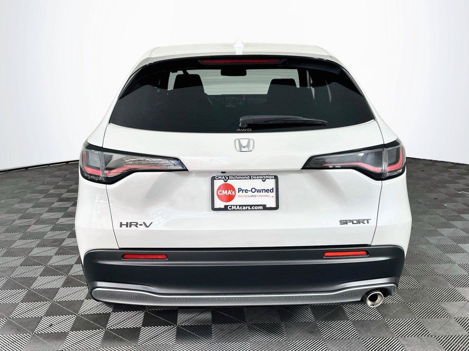 Certified 2026 Honda HR-V Sport image 9
