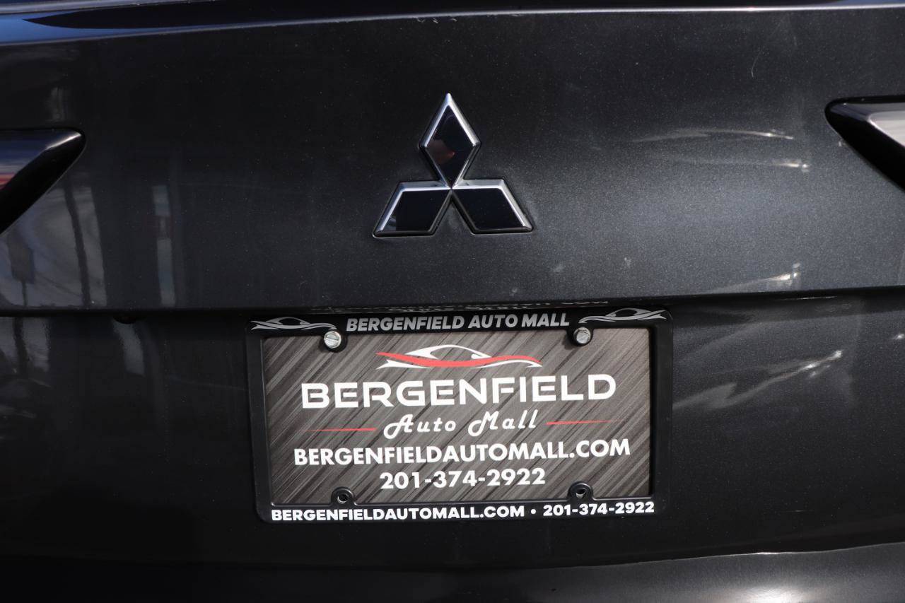 Used 2025 Mitsubishi Outlander SE FWD image 68