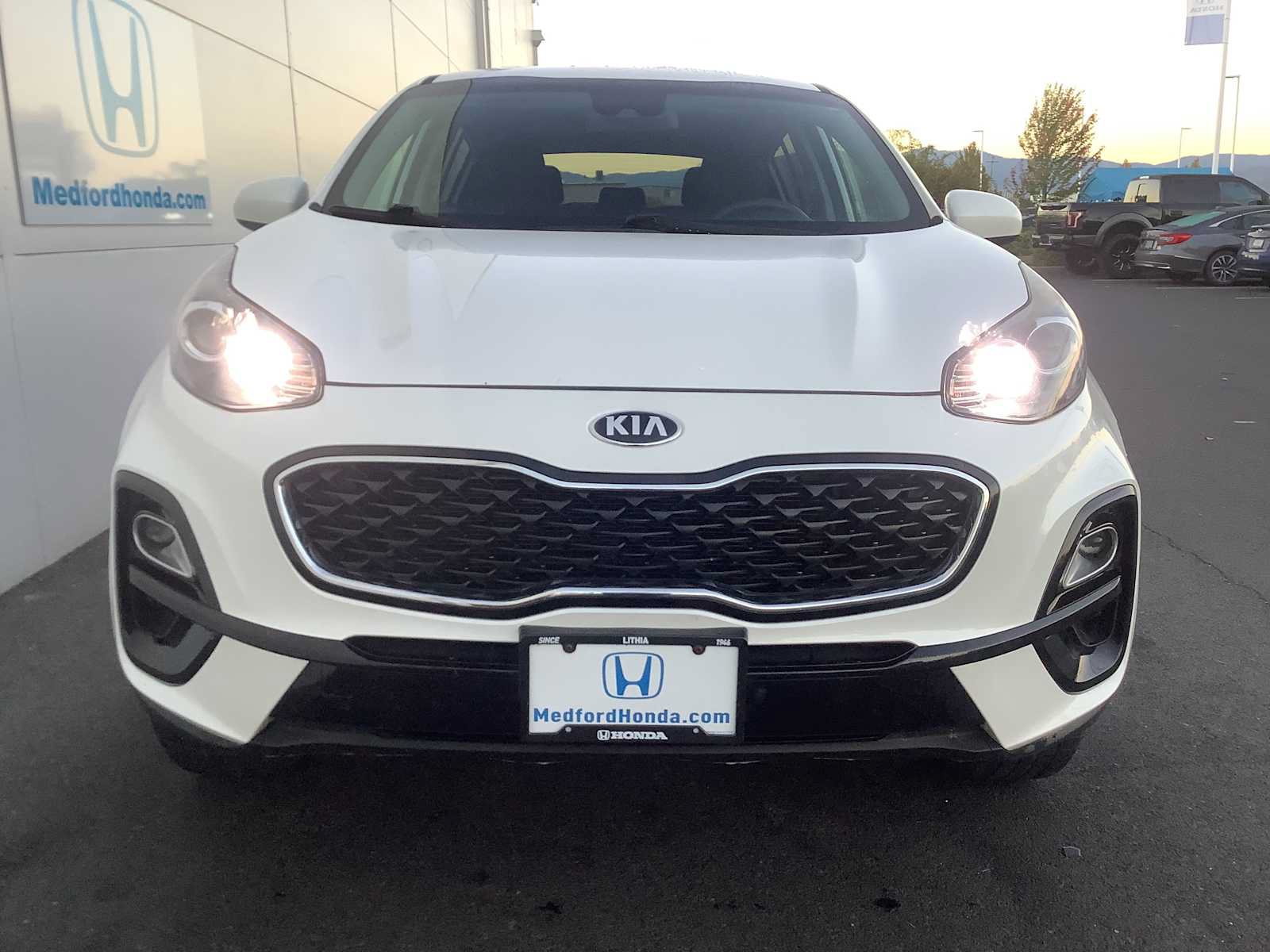 Used 2021 Kia Sportage LX AWD/4WD image 9