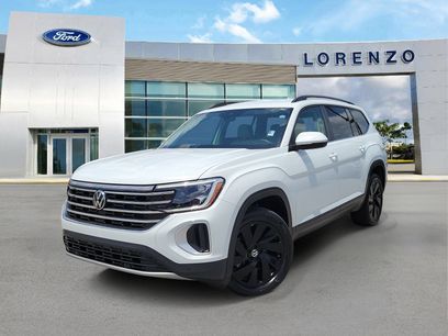 Used 2025 Volkswagen Atlas SE