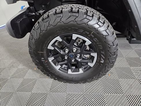 Certified 2025 Jeep Wrangler Unlimited Rubicon 4xe w/ Safety Group image 10