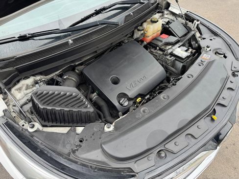 Used 2022 Buick Enclave Essence image 26