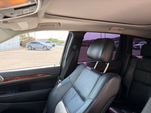 Used 2013 Jeep Grand Cherokee Limited RWD image 19