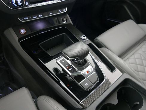 Used 2023 Audi SQ5 Premium Plus w/ Premium Plus Package image 12