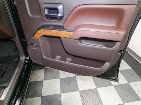 Used 2016 Chevrolet Silverado 3500 High Country image 20