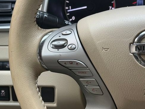 Used 2017 Nissan Murano SV FWD image 17