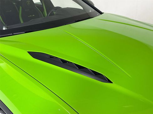 Used 2024 Lamborghini Urus S image 38