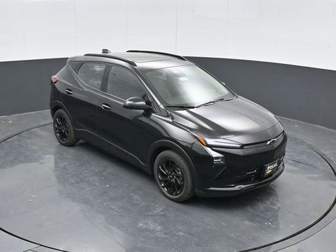 New 2027 Chevrolet Bolt RS w/ Technology Package FWD image 1