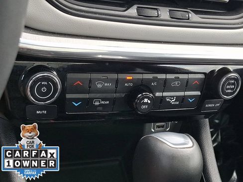 Used 2023 Jeep Compass Limited w/ Sun and Sound Group AWD/4WD image 16