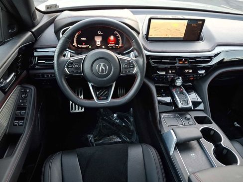 Used 2023 Acura MDX A-Spec image 11