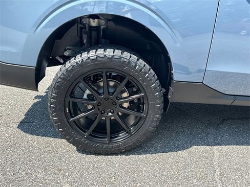 New 2025 Ford Maverick XLT w/ XLT Luxury Package image 17