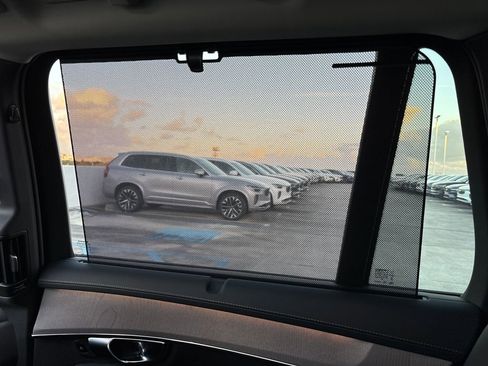 New 2026 Volvo XC90 T8 Ultra image 15