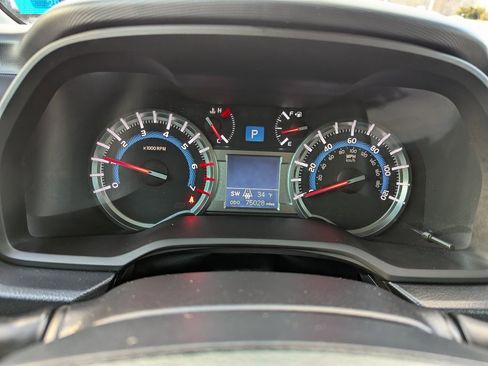 Used 2018 Toyota 4Runner TRD Off-Road Premium image 23