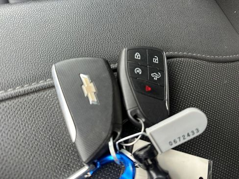 Used 2024 Chevrolet Silverado 1500 LTZ image 33