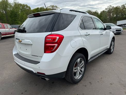 Used 2016 Chevrolet Equinox LTZ w/ Enhanced Convenience Package AWD/4WD image 5