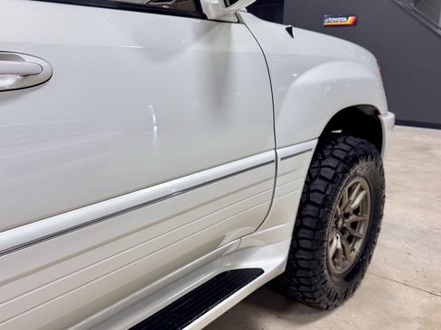 Used 2000 Lexus LX 470 4WD image 20