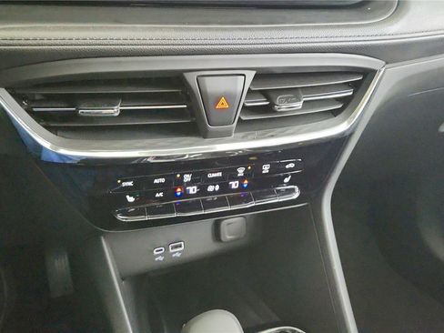 Used 2026 Buick Encore GX Avenir w/ Avenir Technology Package image 49