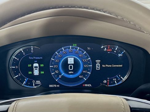 Used 2019 Cadillac Escalade Platinum AWD/4WD image 12