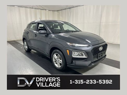 Used 2021 Hyundai Kona SE image 1