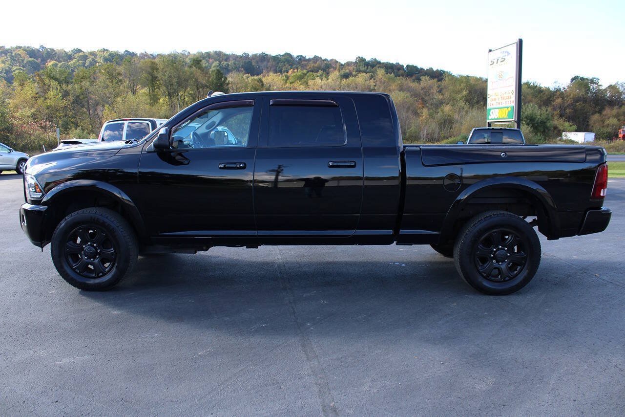 Used 2015 RAM 3500 Laramie w/ Black Appearance Group AWD/4WD image 3