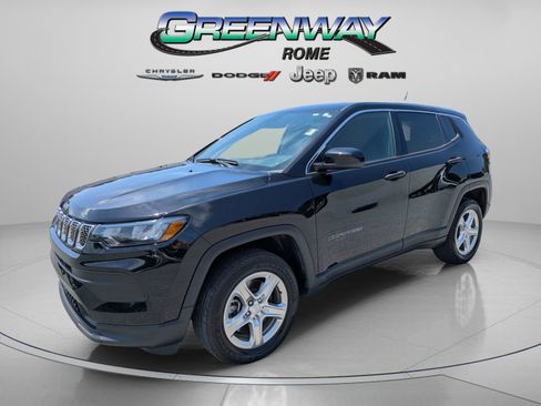 Used 2023 Jeep Compass Sport AWD/4WD image 4