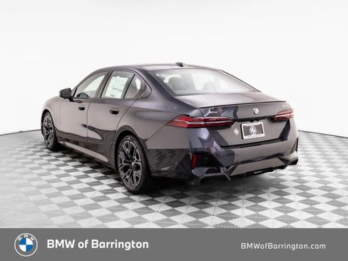 New 2026 BMW 530i xDrive w/ Executive Package image 3