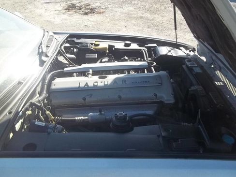 Used 1996 Jaguar XJ6 image 13