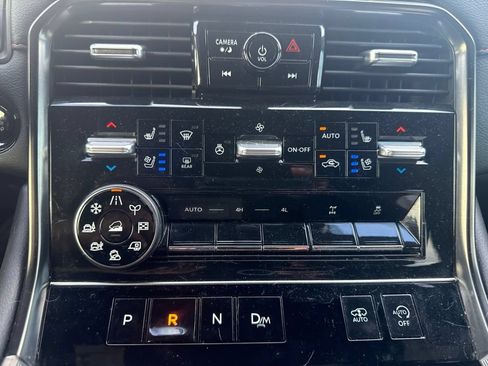 Certified 2025 Nissan Armada PRO-4X w/ Pro-4X Premium Package AWD/4WD image 37