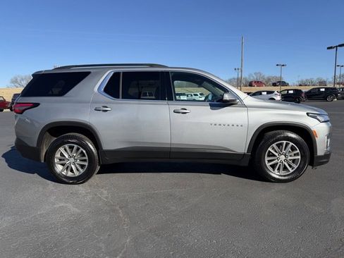 Used 2023 Chevrolet Traverse LT w/ LPO, Floor Liner Package image 8