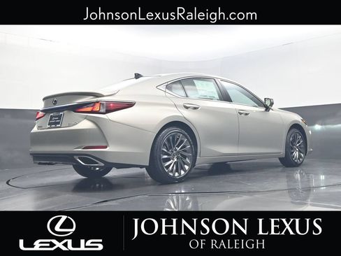 Used 2025 Lexus ES 350 Ultra Luxury FWD image 20