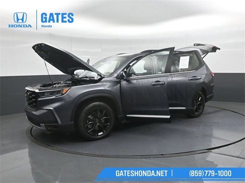 Certified 2025 Honda Pilot Touring image 65