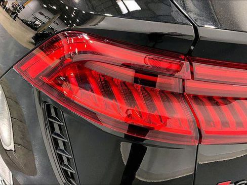 Certified 2023 Audi RS Q8 w/ Black Optic Package image 31