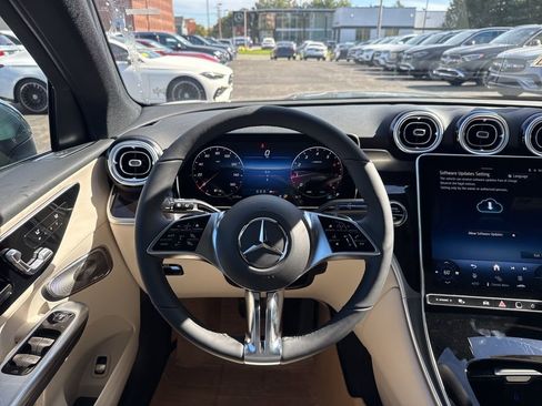 New 2026 Mercedes-Benz GLC 300 4MATIC image 21