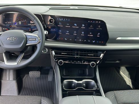 New 2026 Chevrolet Traverse LT w/ Midnight/Sport Edition image 15