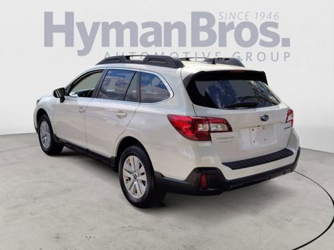 Used 2019 Subaru Outback 2.5i Premium image 5