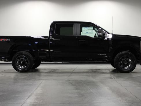 New 2025 Ford F250 XL w/ STX Appearance Package image 3