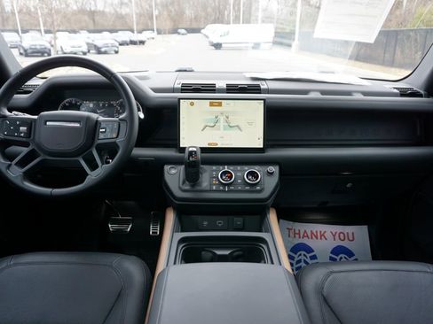 Used 2023 Land Rover Defender 110 X image 17