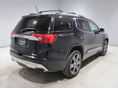 Used 2018 GMC Acadia Denali AWD/4WD image 2