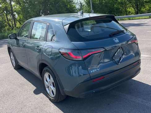 Used 2024 Honda HR-V LX image 9
