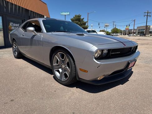 Used 2014 Dodge Challenger R/T Plus RWD image 8