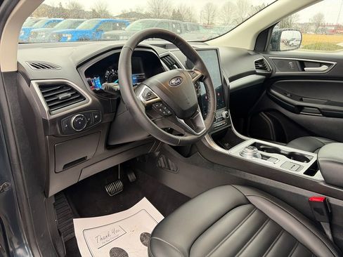 Used 2022 Ford Edge SEL image 14