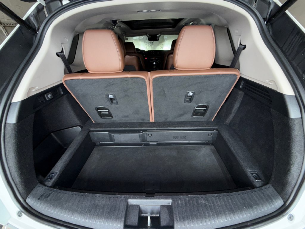 Used 2022 Acura MDX w/ Technology Package AWD/4WD image 27