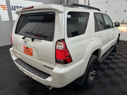 Used 2008 Toyota 4Runner Sport AWD/4WD image 9